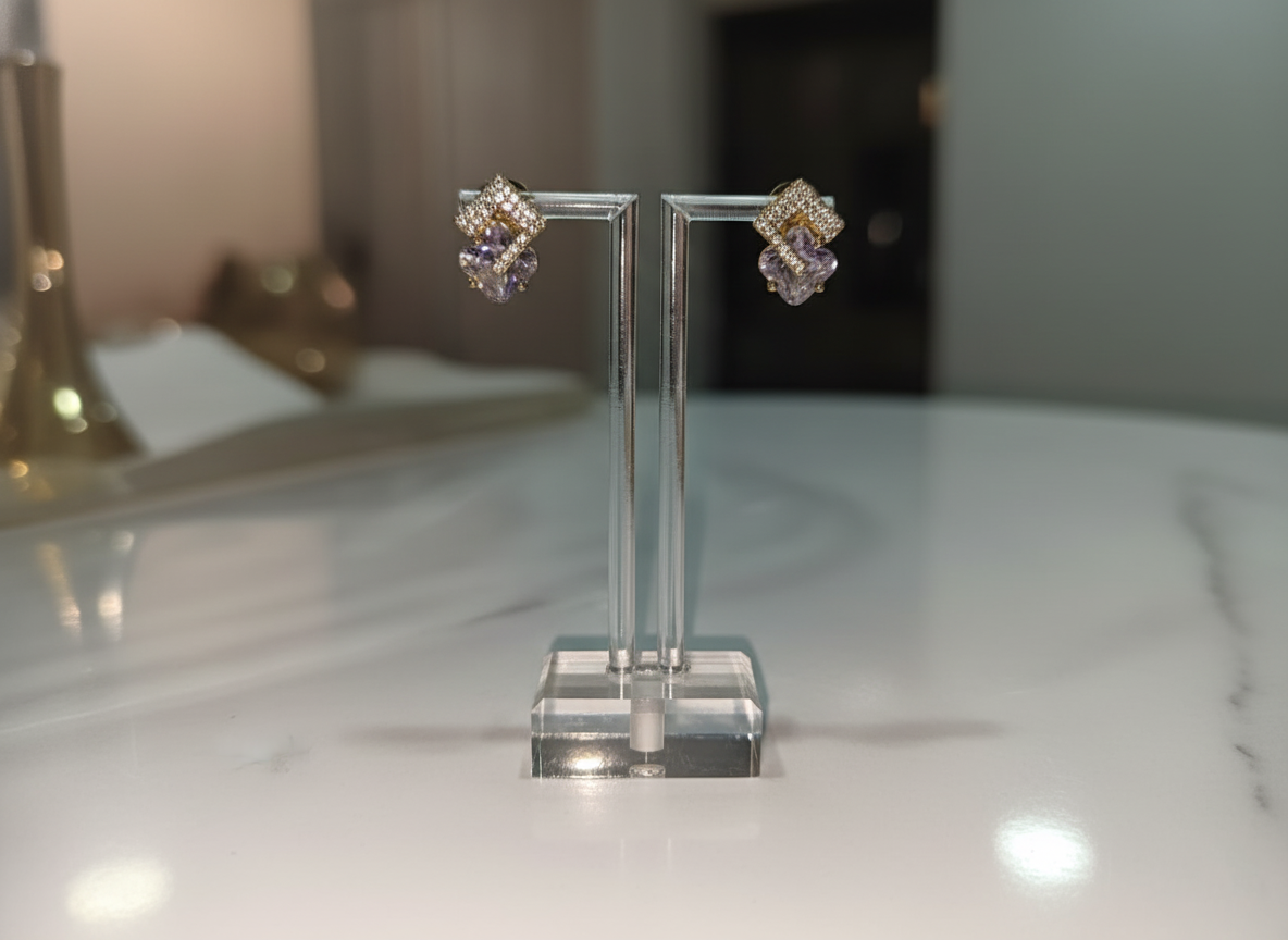 Viral Hot selling crystal studs Earring, Gold plated