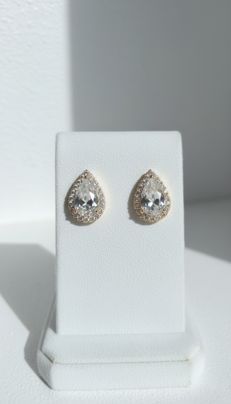 Windsor Studs Earrings -Gold