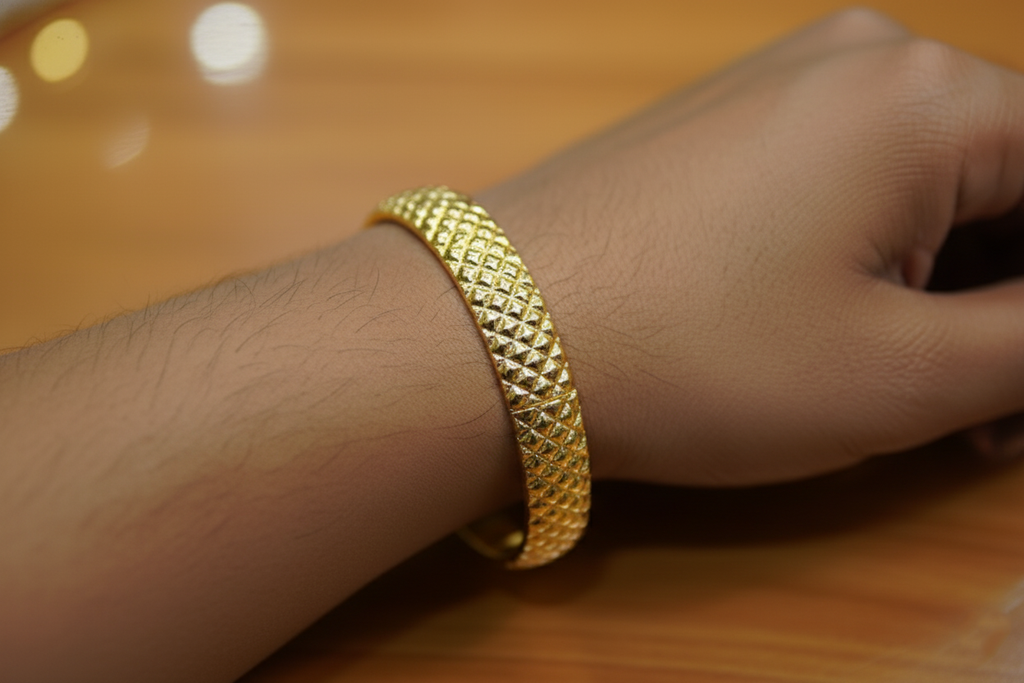 Ethnic Knurl Bracelet Gold Plated Free Size