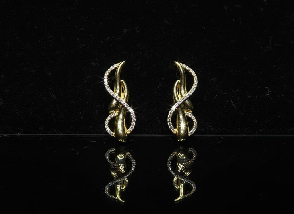 Twist n Curls Studded Gold Plated Earring