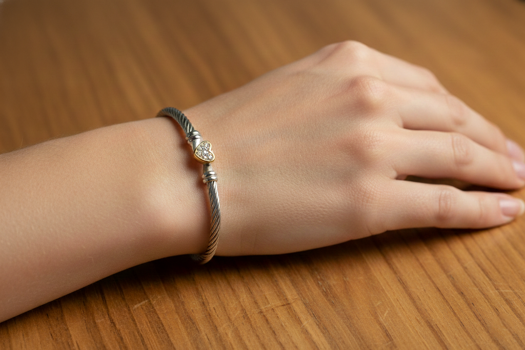 Silver Toned 🤍Bracelet