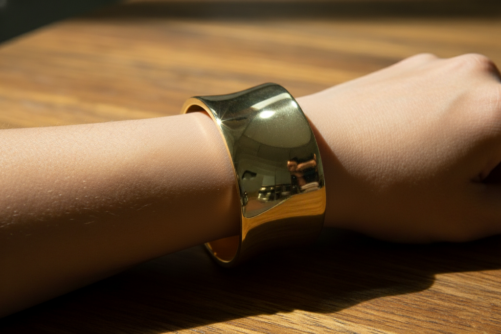 Smart Wide Bracelet